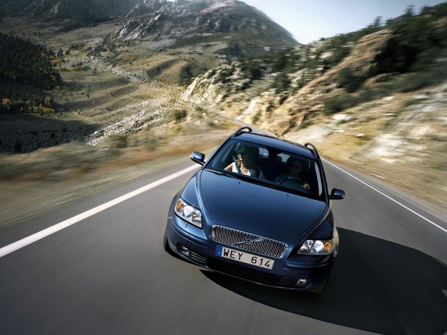  Volvo V50 2004 года  (фото 23 из 24)